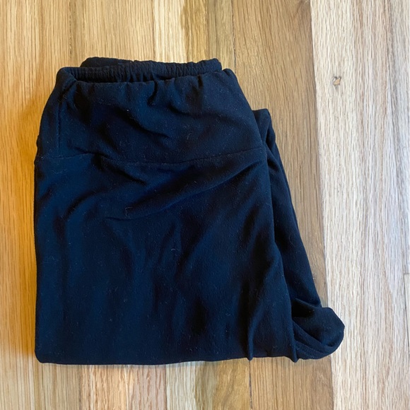 Lularoe tween leggings - Picture 3 of 4